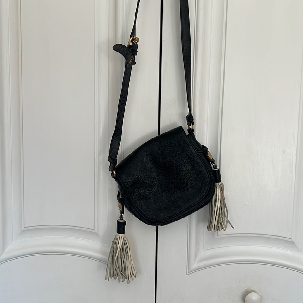 Badgley Mischka black leather crossbody purse